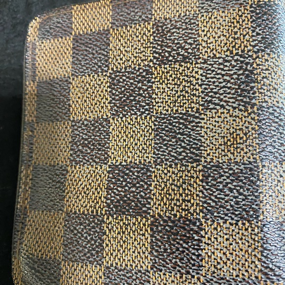 Authentic Louis Vuitton Damier Ebone Short Wallet - Picture 8 of 8